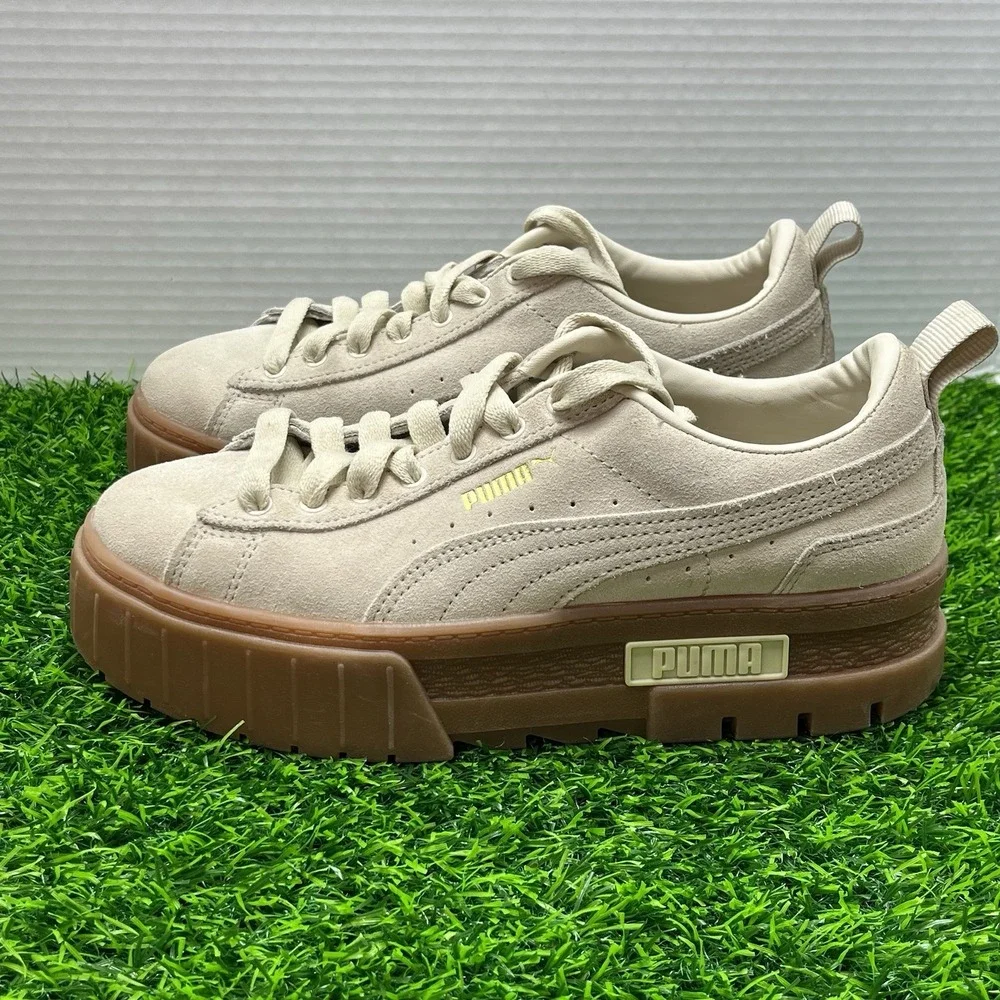 Puma Mayze Alpine Snow Cream Brushed Suede Platform Sneaker‎ Size 7.5 Athleisure